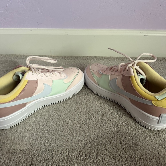 Nike Air Force 1 - Picture 9 of 10